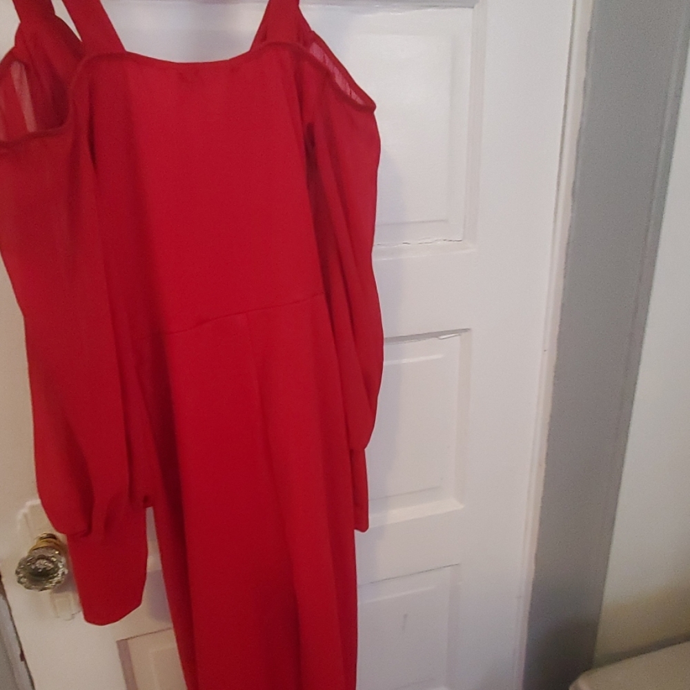 jumpsuit - Picture 5 of 7